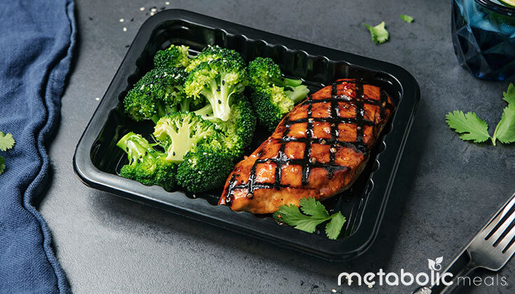 Metabolic Meals' General Tso Chicken with Sesame Broccoli